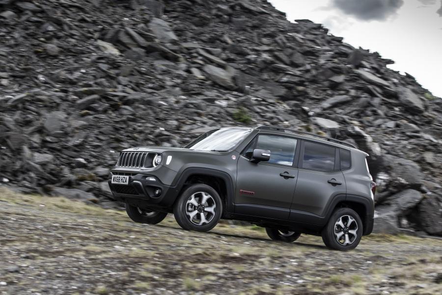  Jeep Renegade Trailhawk (BU) 2018 года  (UK) (фото 3 из 36)